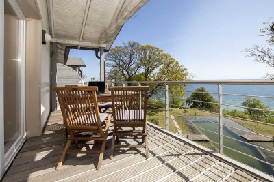 3- Zimmer Dachgeschosswohnung mit Panorama-Ostseeblick in der Villa Nause in Sassnitz