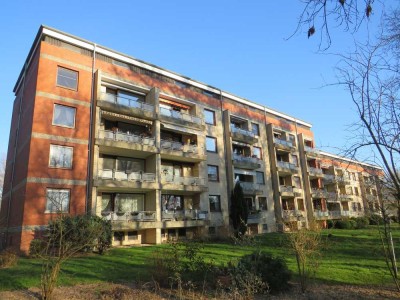 Helle 3-Zimmer Wohnung mit Balkon in Stade