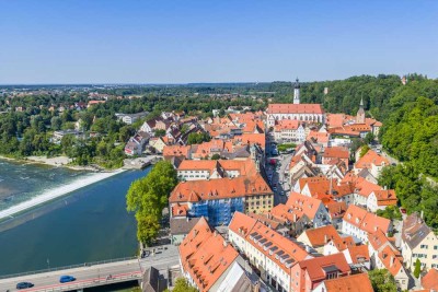 Traumhafte Stadtwohnung im Herzen von Landsberg mit Dachterrasse, Balkon und Doppelgarage