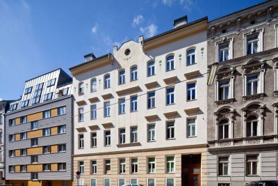 Wertbeständiger Wohntraum I 2-Zimmer-Altbauwohnung 
nähe Hütteldorfer Straße!