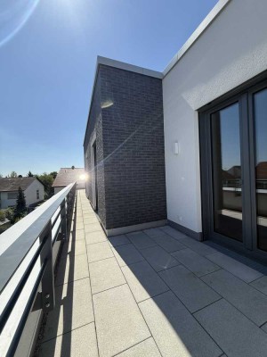 Großzügiges 5-Zimmer-Penthouse mit Dachterrasse, Einbauküche und Lift direkt in die Wohnung