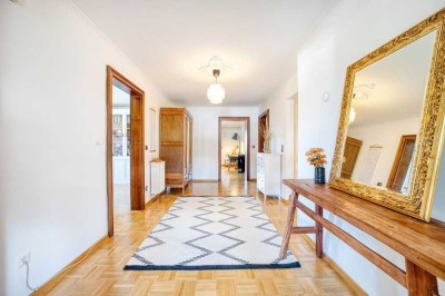 Freundliche 3-Zimmer-Dachgeschosswohnung mit gehobener Innenausstattung in Igel