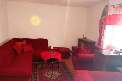 Einfamilienhaus mit großem Grundstück und vielseitigen Nebengebäuden bei Idar-Oberstein