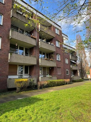 Helle 3-Zimmer Wohnung mit Balkon in Duisburg-Hamborn optional mit neuer Einbauküche