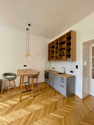 Ansprechende und gepflegte 1,5-Raum-Wohnung mit Balkon und EBK in Egeln
