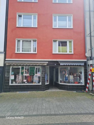 Geschmackvolle 3-Raum-EG-Wohnung mit Terrasse in Solingen-Wald