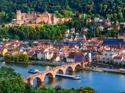 Heidelberg Altstadt: In der Fußgängerzone - 5 Zi. Wohnung mit Balkon - Erstbezug nach Sanierung