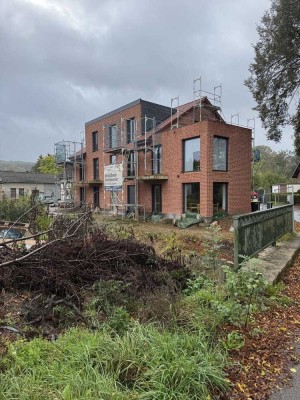 Idyllisch gelegener Neubau, eine Rarität!