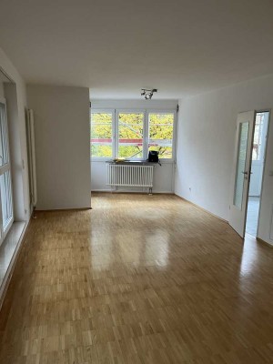 Stilvolle 2-Zimmer-Wohnung mit Balkon in Erding