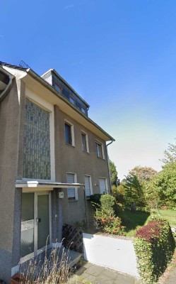 Charmantes Mehrfamilienhaus im Grünen – Ihr Investment in Langenfeld