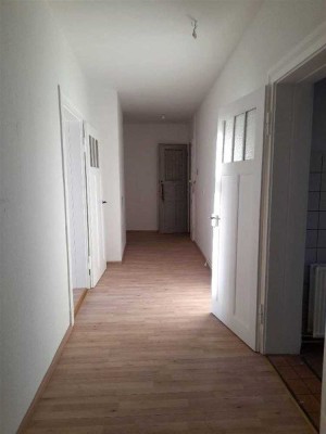 +++großzügige 3 Raumwohnung mit Balkon +++