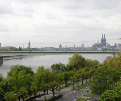 Rheinblick & Skyline – Zwei Wohnungen im 10. OG mit Neubaufinish und Premiumlage am Wasser, Riehl