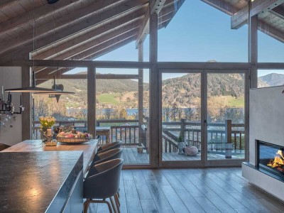 Raum. Ruhe. Rückzugsort. Modernes Zuhause mit Seele und Seeblick