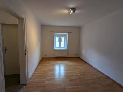 Provisionsfrei, WG geeignete Wohnung nahe TU