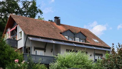 Gepflegtes Zweifamilienhaus mit Einliegerwohnung, teilweise modernisiert & vielseitig nutzbar!