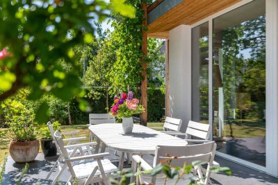 Architekten-Haus mit hohem ästhetischem Anspruch und bezauberndem Garten
