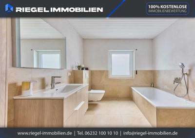 Sie hier? Wir auch! Großzügiges Zweifamilienhaus mit Halle und Werkstatt, mit. ca. 544 m² großen Gr.