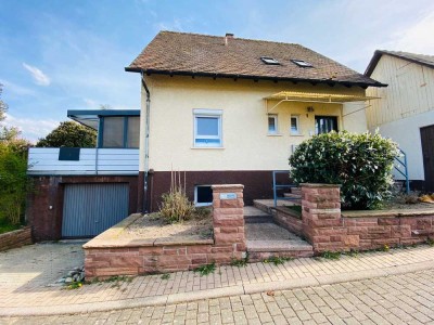 Preiswertes 5-Raum-Einfamilienhaus mit geh. Innenausstattung und EBK in Keltern - Weiler Keltern
