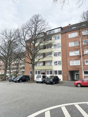 Helle 3-Zimmerwohnung in der Projensdorfer Straße
