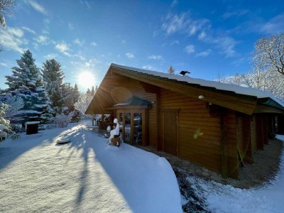 traumhaftes Holzhaus im Grünen