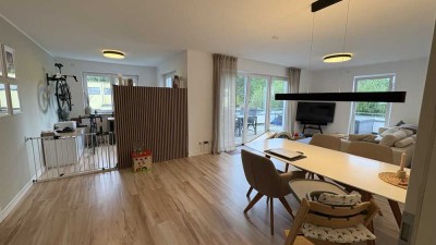Moderne 3-Zimmer Wohnung mit großer Dachterasse