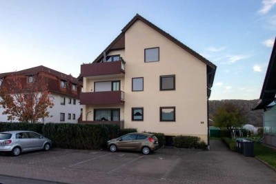 Single Wohnung mit Balkon und Stellplatz
