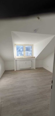 Schöne Single bzw. Studenten-Wohnung in Essen, Südviertel