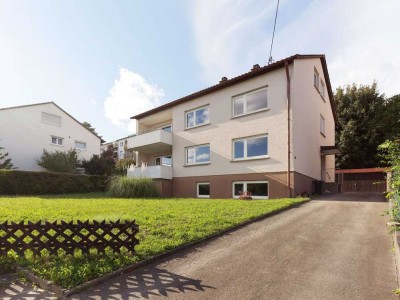 Charmantes Mehrfamilienhaus mit Garten und Doppelgarage in Höfingen