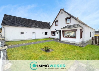 Reserviert! Haus mit Einliegerwohnung und großem Grundstück