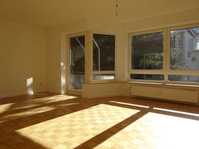 ***Traumlage in Kirchrode*** 3 Zimmerwohnung mit Balkon und EBK am Naturschutzgebiet