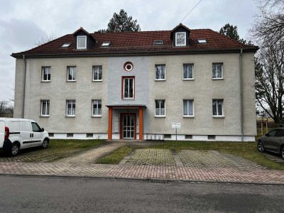 [**ERSTBEZUG**] 2-Raum-Wohnung in Böhlen ab 01.10.2025 in ruhiger Lage mit Stellplatz (aktuell in Sa