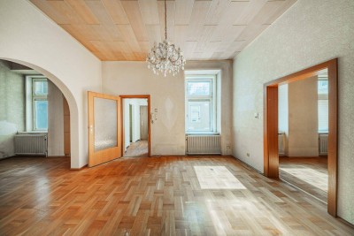 Hofseitiger Altbau nächst Wien Mitte und City!