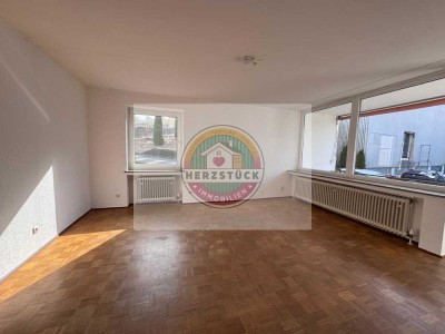 Charmante Erdgeschosswohnung mit Loggia – 4 Zimmer auf ca. 85 m zu vermieten!