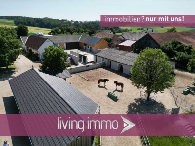 Gepflegtes Reiteranwesen mit schönem Wohnhaus und ca. 5,4 Hektar Grund in toller Lage