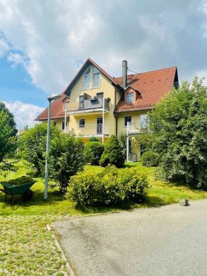 Provisionsfrei! Zwei vermietete ca. 33 m² -Appartements in toller Lage, mit Balkon & Stellplatz!