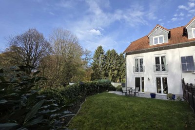 Neuwertige Doppelhaushälfte in Ohligs