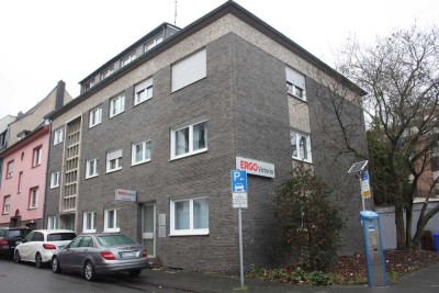 Innenstadt MG: Appartement m. sep. Küche + Bad/Dusche + Balkon