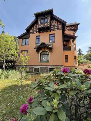 Architektur trifft Anspruch - Exklusives Wohnen über den Dächern Radebeuls