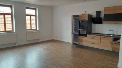 5805* Saarlouis - Großzügig gestaltete Wohnung im OT Lisdorf* 82m²* EBK* Stellplatz