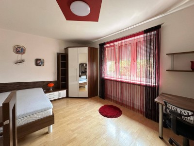 Gepflegte 4-Zimmer-Wohnung in Top-Lage nahe der PlusCity