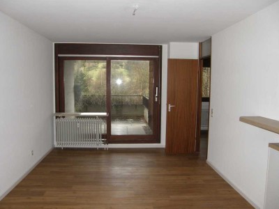 Sonnige Terrassenwohnung mit Loggia, Aufzug und Garage – ideal für Kapitalanleger oder Eigennut