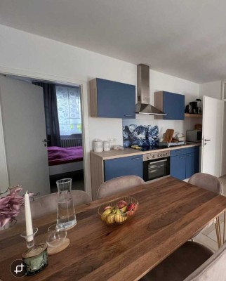 Sehr schöne 2 ZKB Appartement mit Balkon