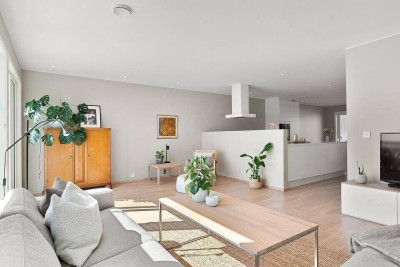 GU-Nord, ERSTBEZUG Dopellhaushälfte mit großem Garten **Ruhe und Komfort erleben **