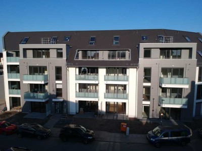 NEUBAU: Exklusive, moderne helle 3 Zi. Wohnung in Bremen- WALLE, 2. OG, EBK, Parkett, Balkon u. SP