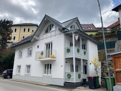 Neubauwohnung mit Balkon und Loggia in Puchberg