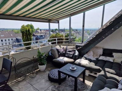Exklusives Penthouse/ Maisonette mit 3,5 Zimmern und Dom Blick und Kamin in Solingen-Mitte
