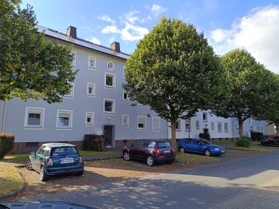 Bahnhofstraße 8, hübsche 2 ZKB Wohnung im 2. OG