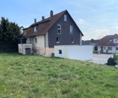 Sanieren oder Neubau? Grundstück mit 2FH und Baugenehmigung  für Neubau