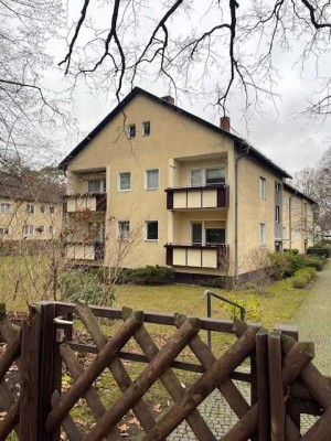 Bezugsfreie 1,5 Zimmer Wohnung im wunderschönen Zehlendorf (OT Nikolassee)