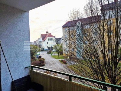SCHLICHT ABER GEMÜTLICH - LOGGIA, TIEFGARAGENPLATZ, SPIELPLATZ U.V.M.